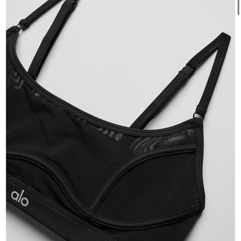 NWT ALO Yoga Black Mesh Sports Bra